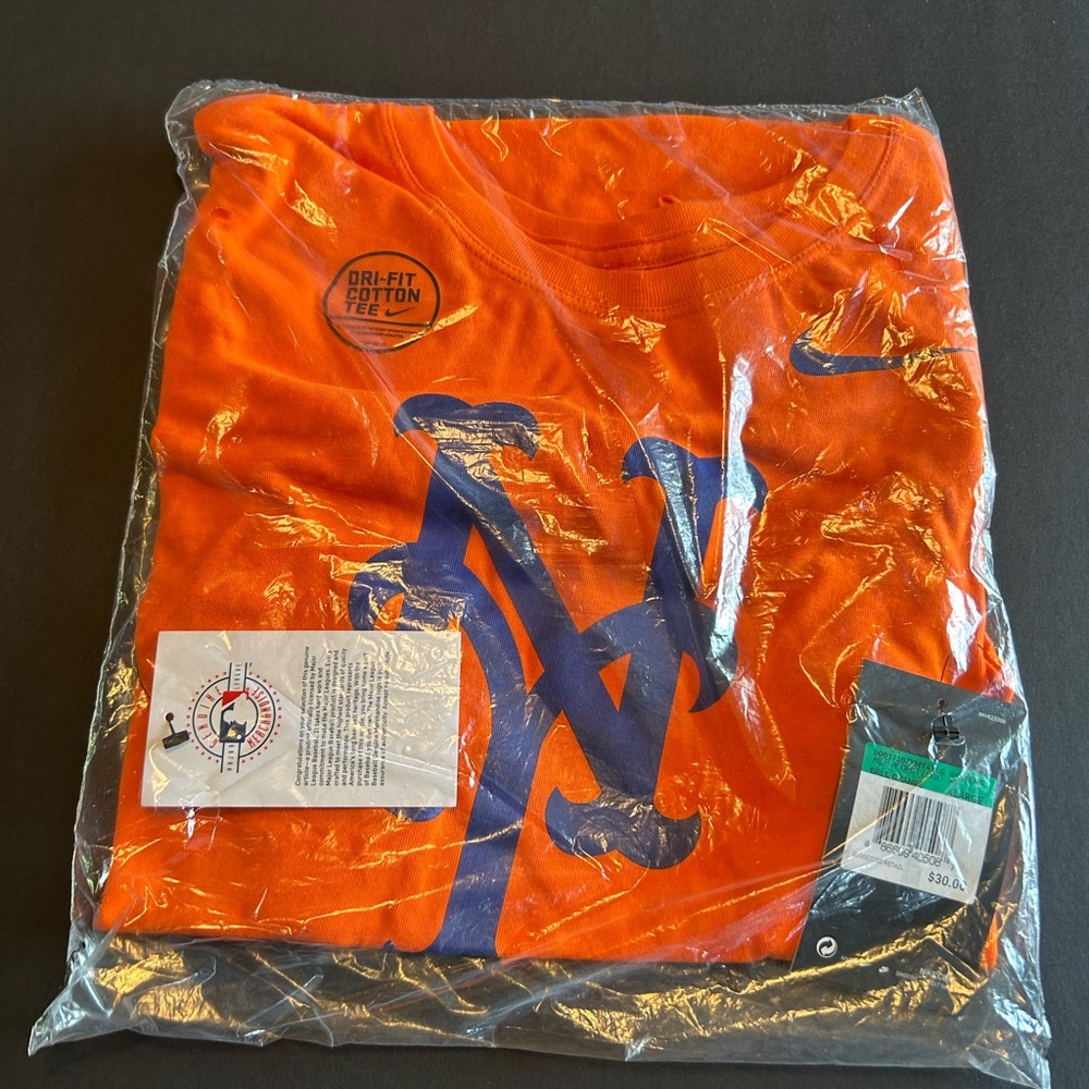 Nike‎ Dri-FIT NY Mets Graphic Orange Tee with Blue Logo